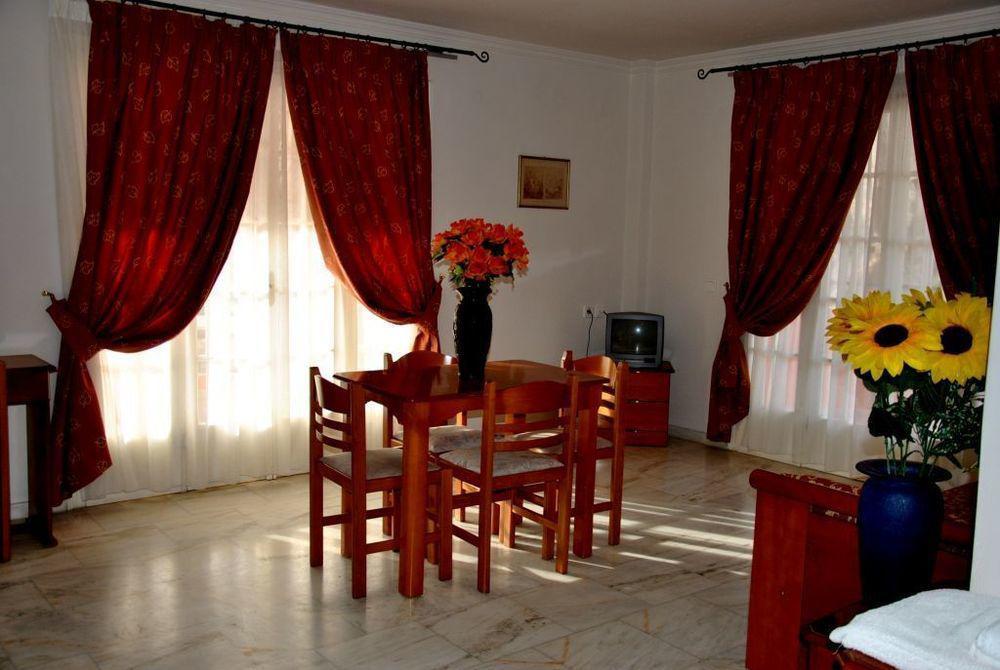 Odysseus Palace Poros  Dış mekan fotoğraf